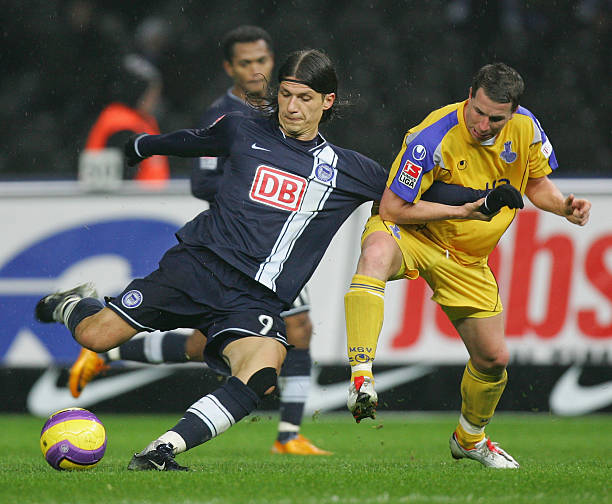 随着一些学 随着一些学