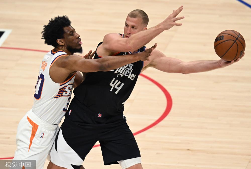 他的中场梳 他的中场梳