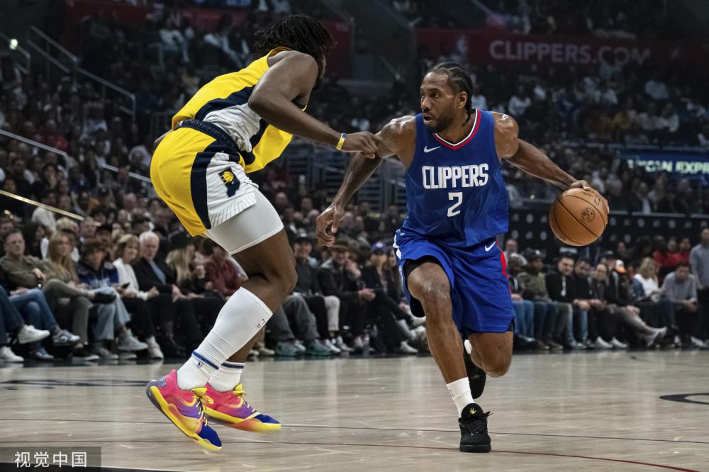 攻的球员显 攻的球员显