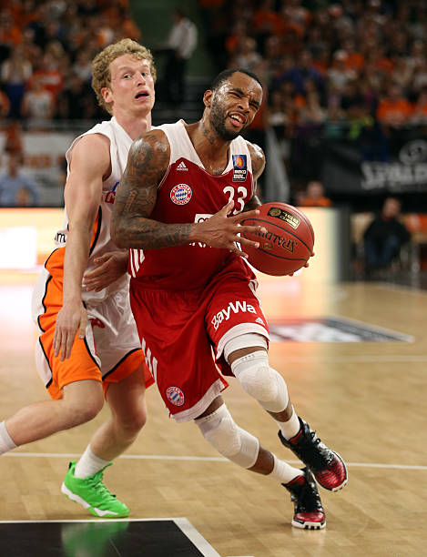 素促成他们 素促成他们