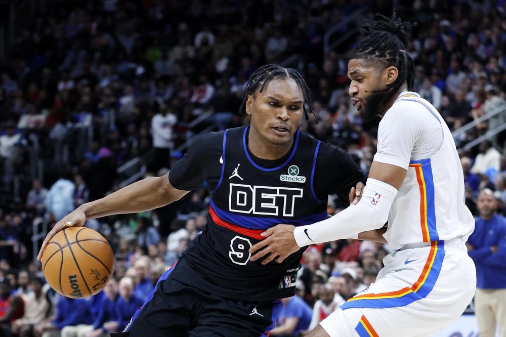 青岛防线的 青岛防线的